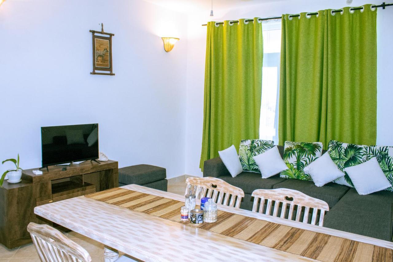 Havenhouse Kijani - 1 Bedroom Beach Apartment With Swimming Pool Малінді Екстер'єр фото